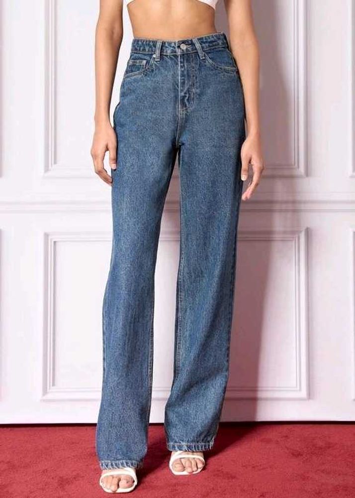 Vintage Wash Straight Fit Jeans