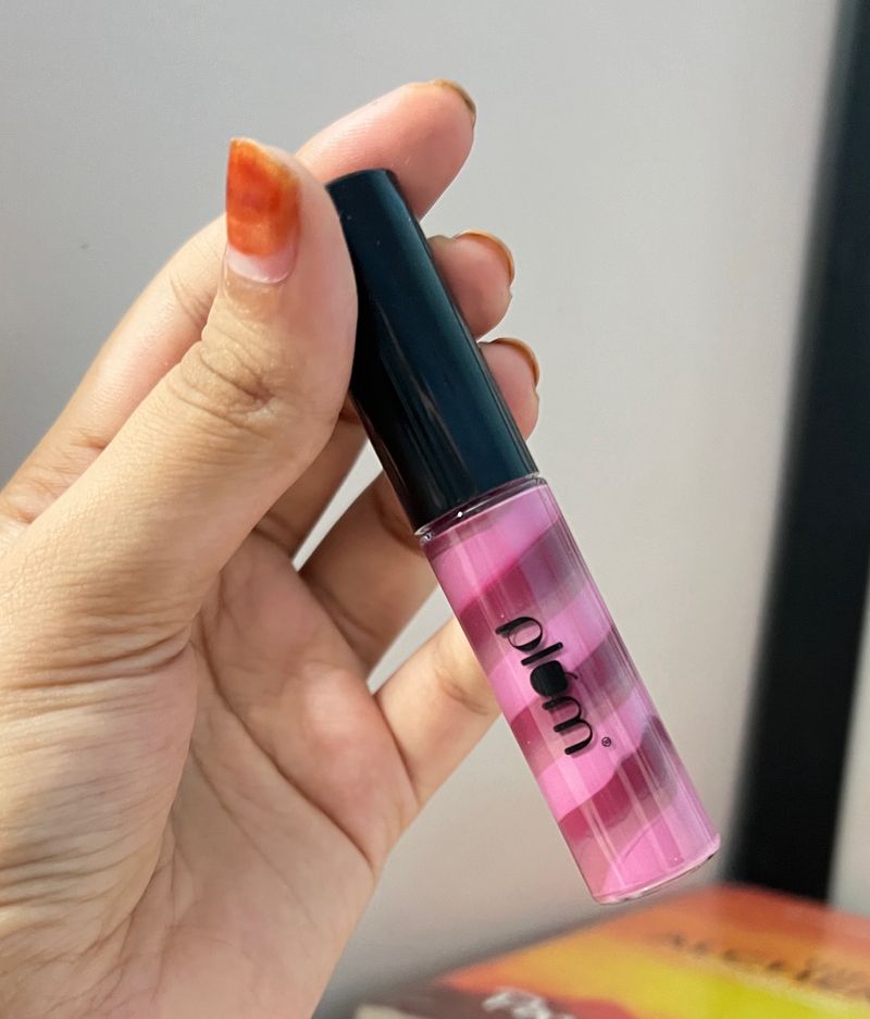 Lipgloss By Plum