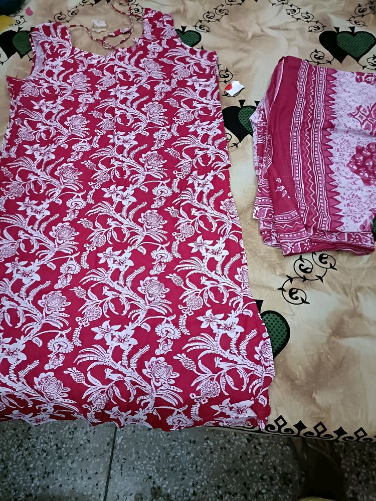 Beautiful Printed Suit With Dupatta In XL Size