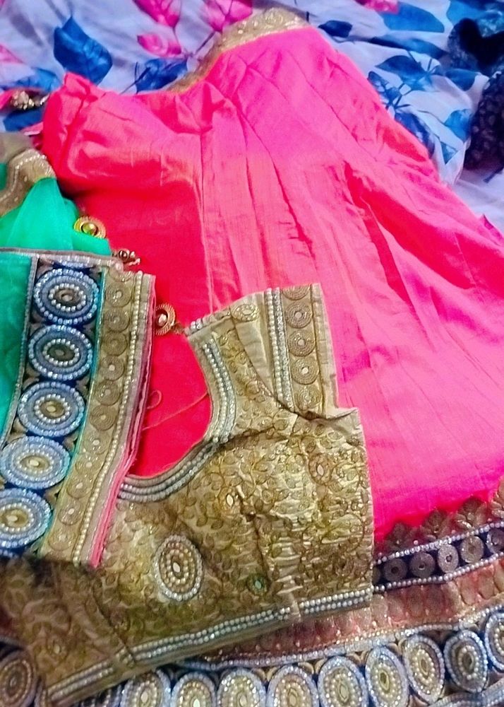 Lahnga Blouse With Dupatte