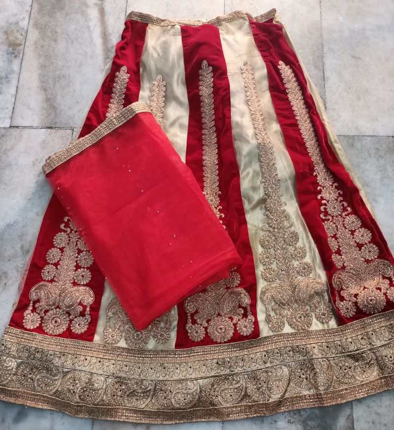 Brand New Unstiched Shadi/Partywear Red Lehenga