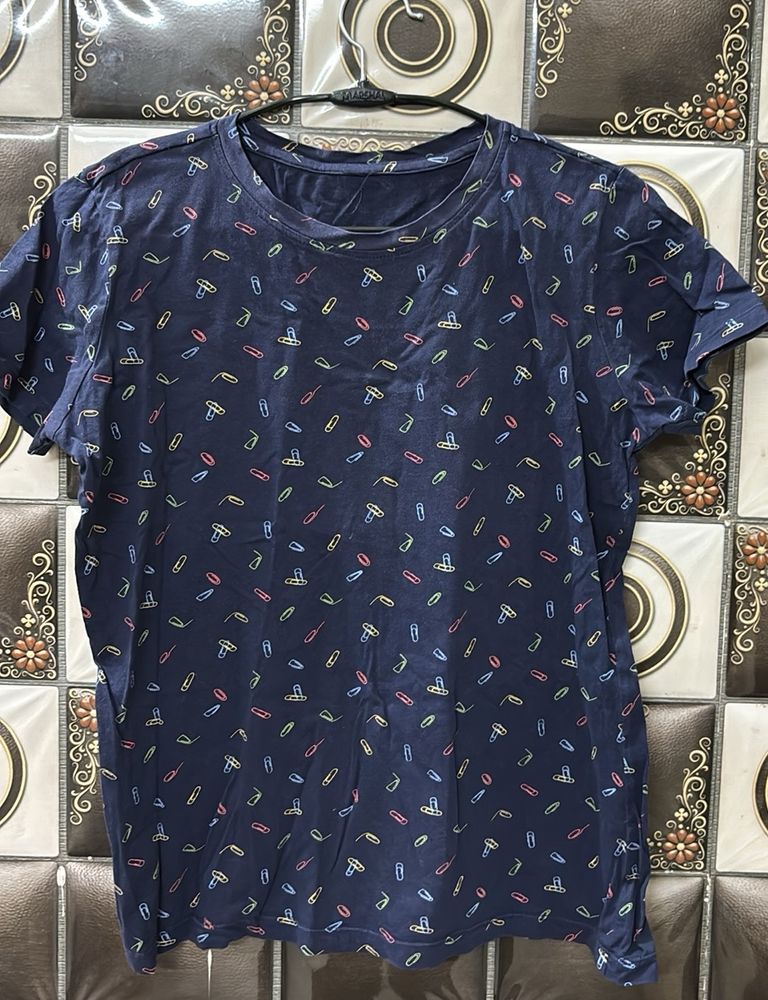 Navy Blue Multicolored Detailing Tshirt