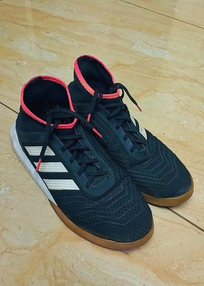 Adidas Original Shoe