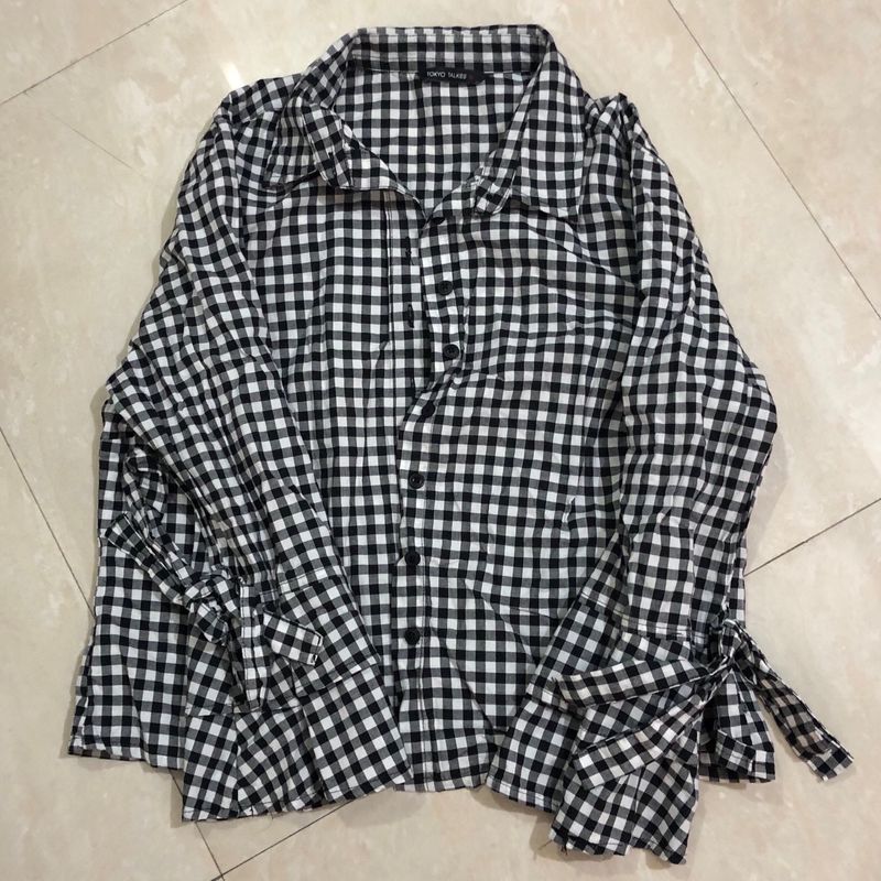 DESIGNER BOW SLEEVES CROP SHIRT