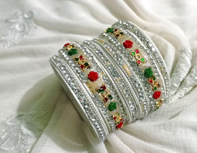 Trendy Bangles