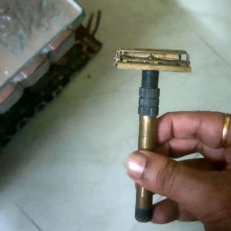 Vintage brass shaving razor for collection not use