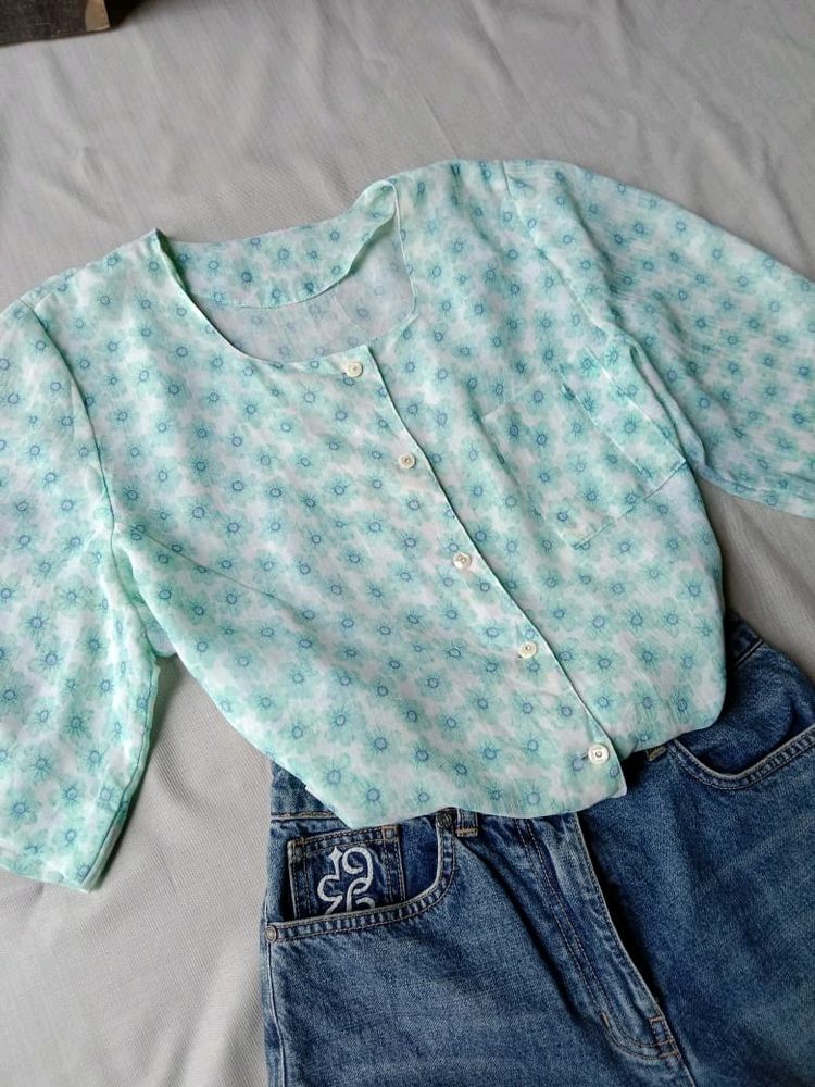 New Cute Korean Floral Crop Shirt