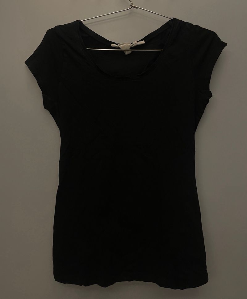 Short Sleeves Black Tshirt - Never Used