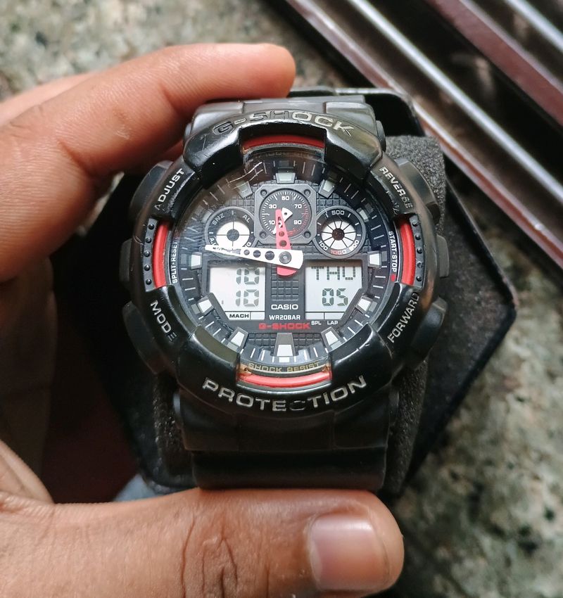 CASIO G-SHOCK WATCH WITH ORIGINAL GSHOCK BOX