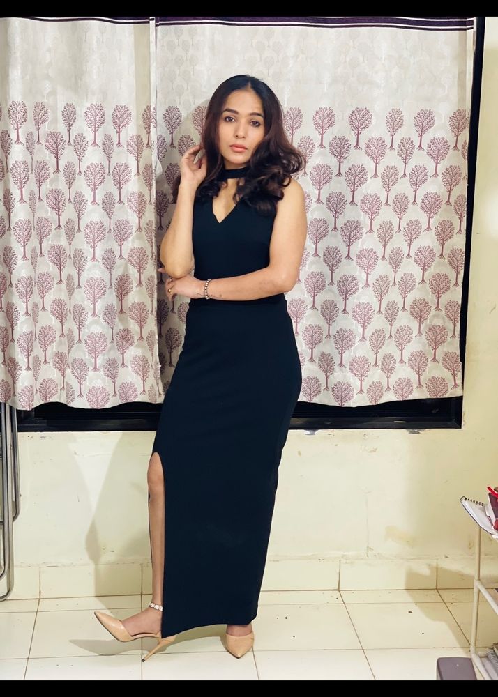 Black long Dress with side cut