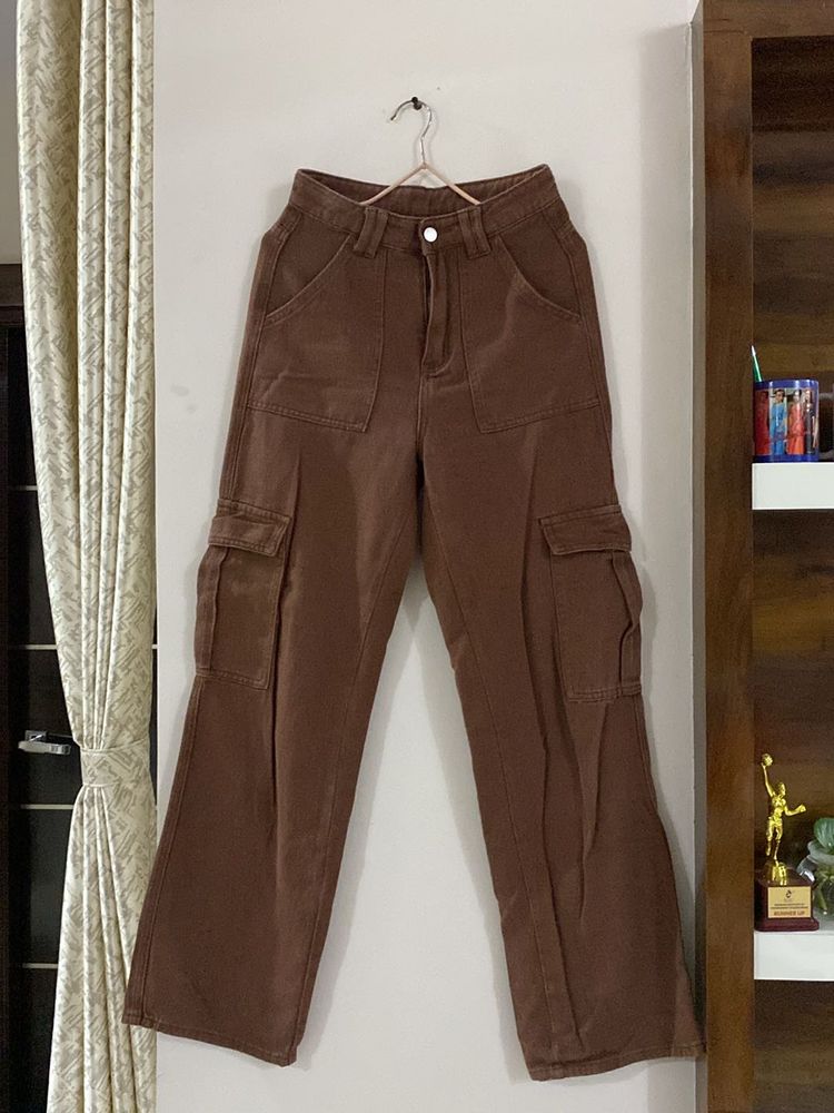 Urbanic Brown Cargo Pants