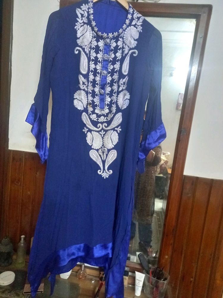 It's A Kurti Georgette With Lining N Beautiful Wk