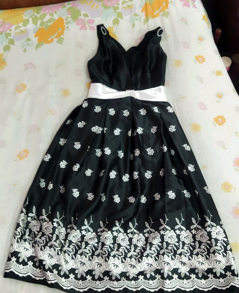 Balck Gorgeous Dress