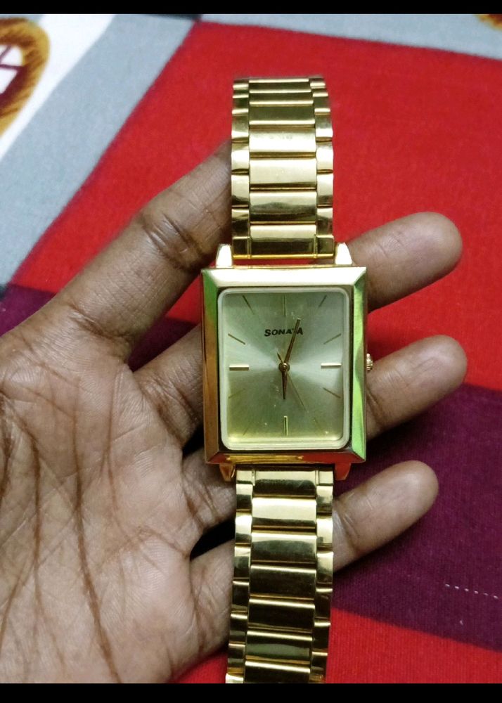 Sonata Golden Men's Watch (Needs Battery)