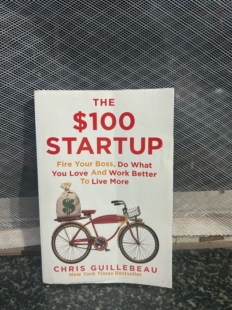 The $100 Startup by Chris Guillebeau💰