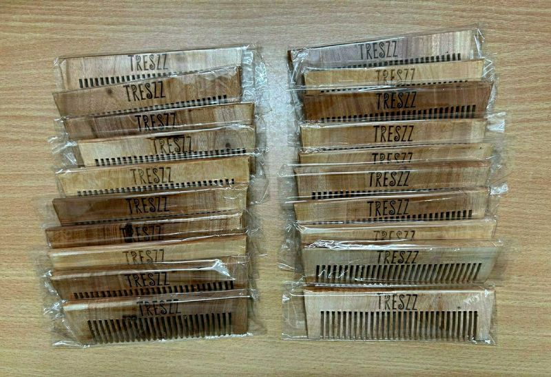 Set Of 20 Neem Wooden Comb | Brand New✨