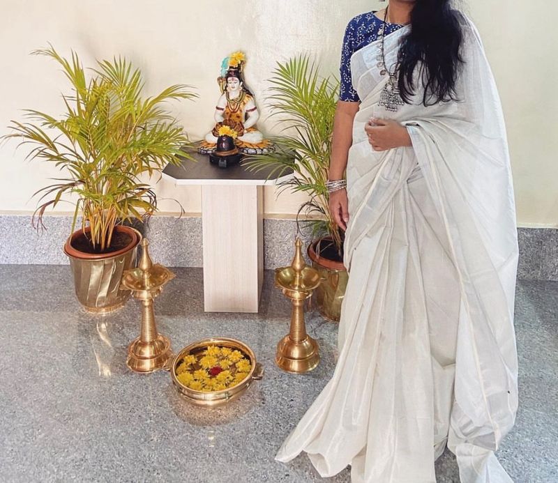 Cotton Saree With Indigo Blouse