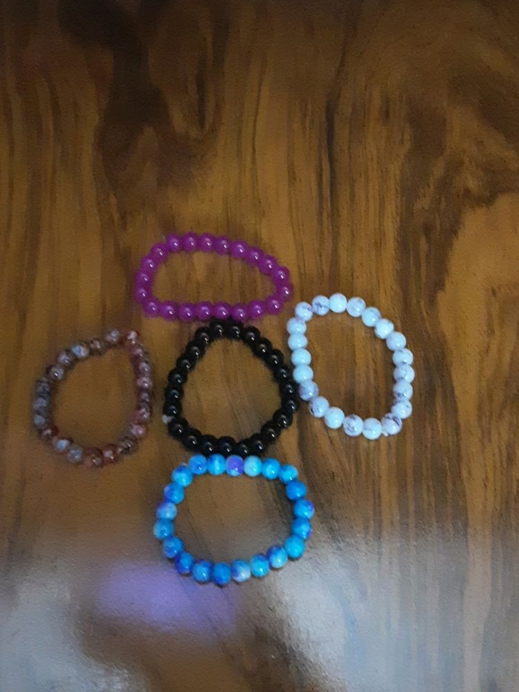 5 Bracelets