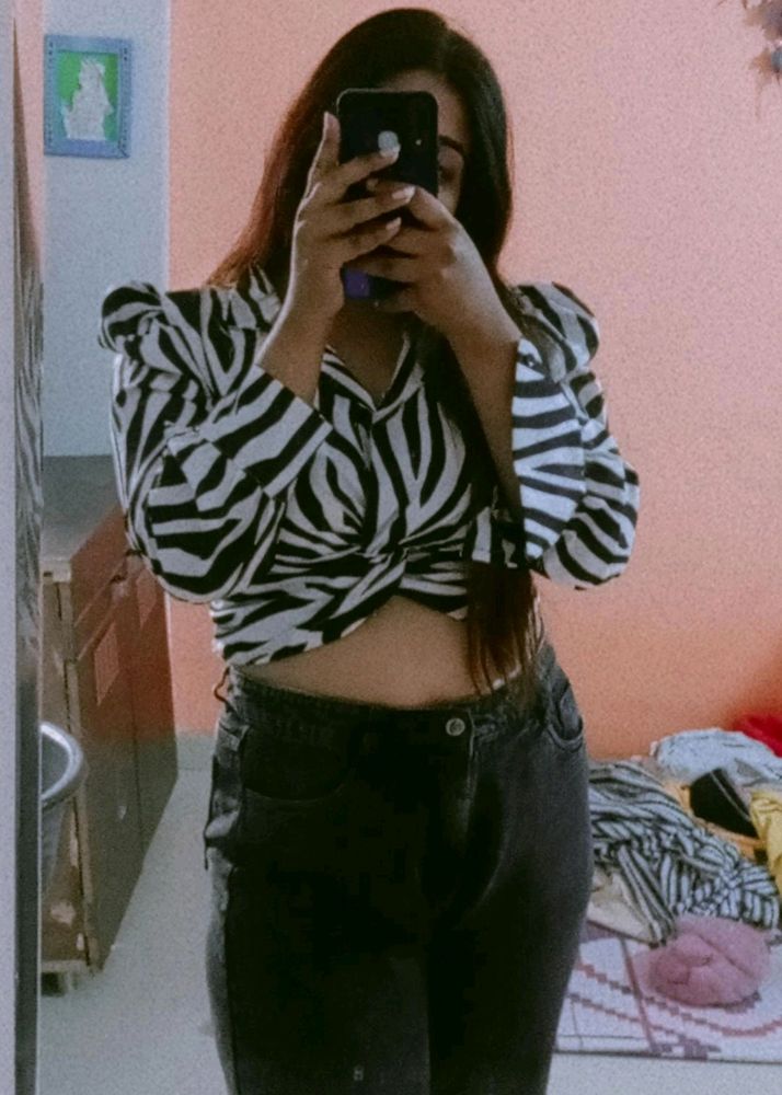 Trendy Zebra Print Top