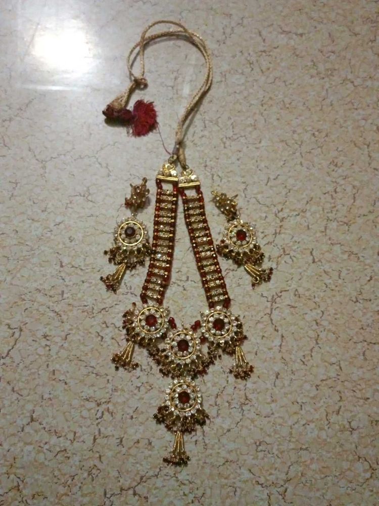 Moti Necklace