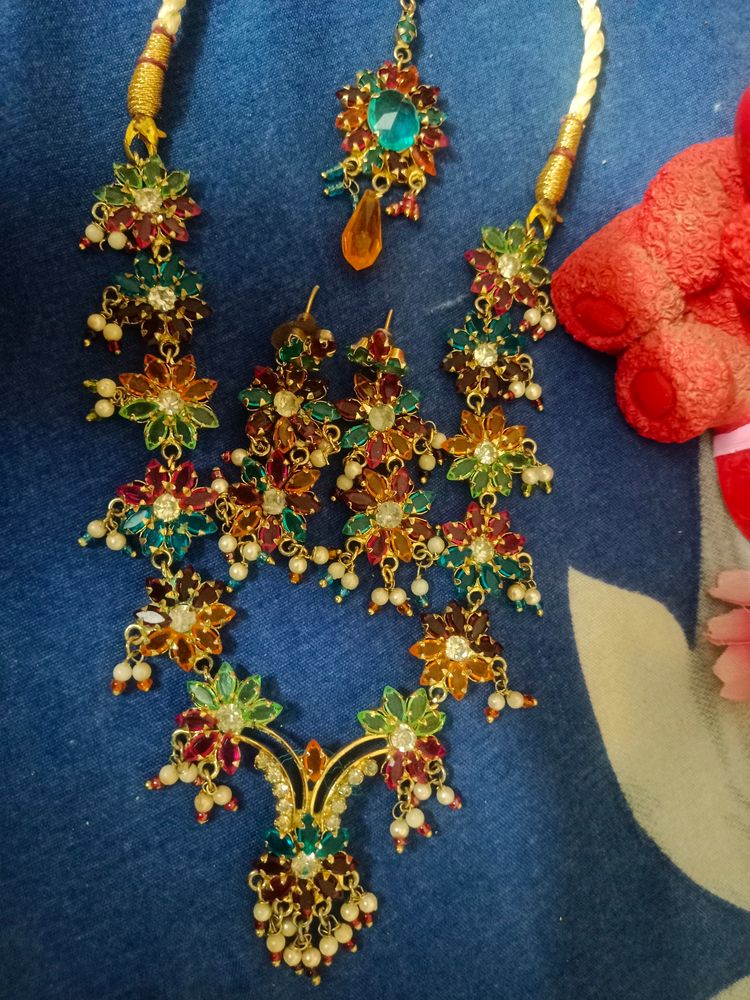 Multicolour Jewellery Set