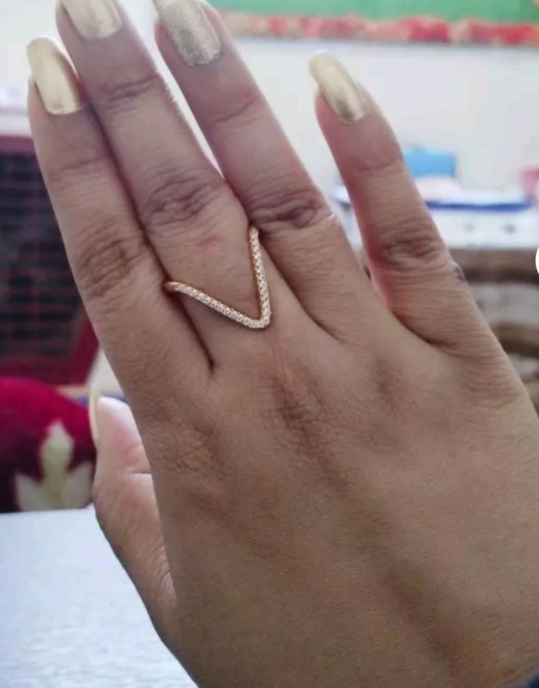 V Ring