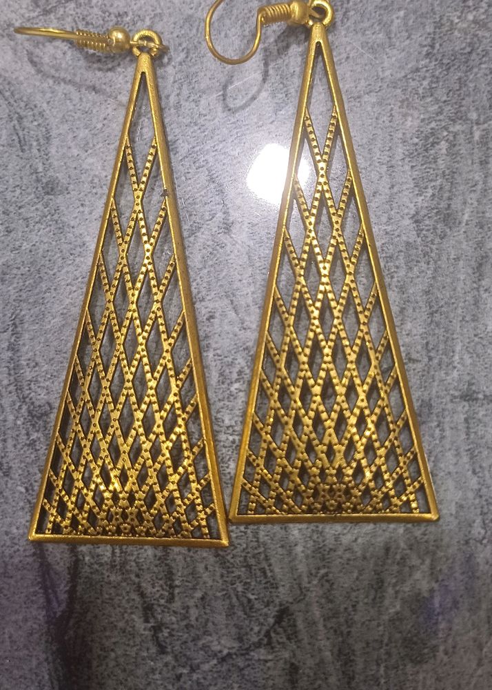 Triangle Shape Earings