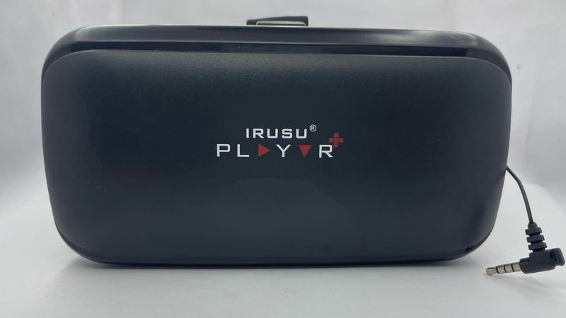 VR headset By IRUSU PLAY