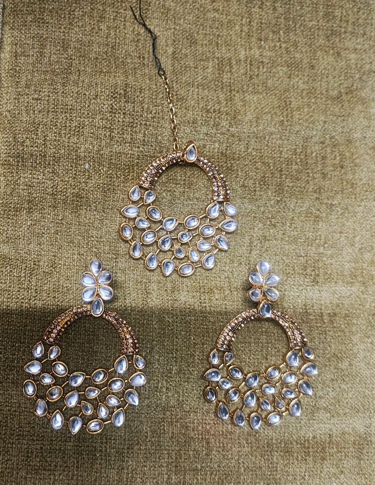 Earrings With Maangtika Set