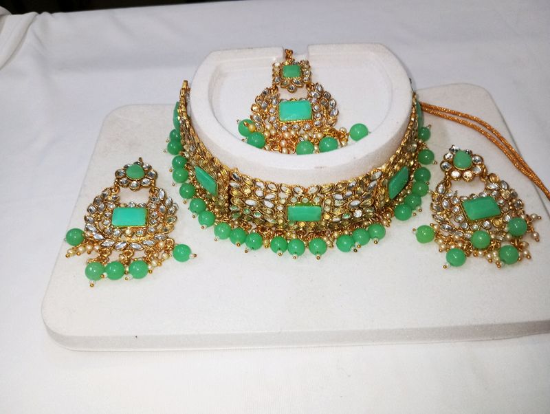 Light Green Colour Jeweller Set