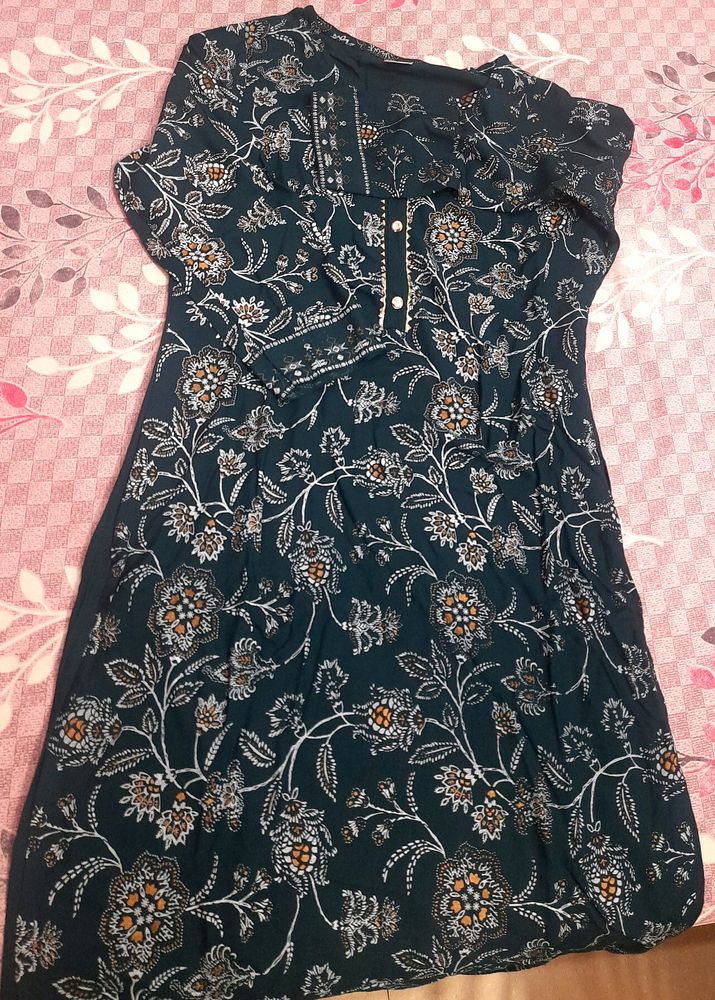 A Kurti...