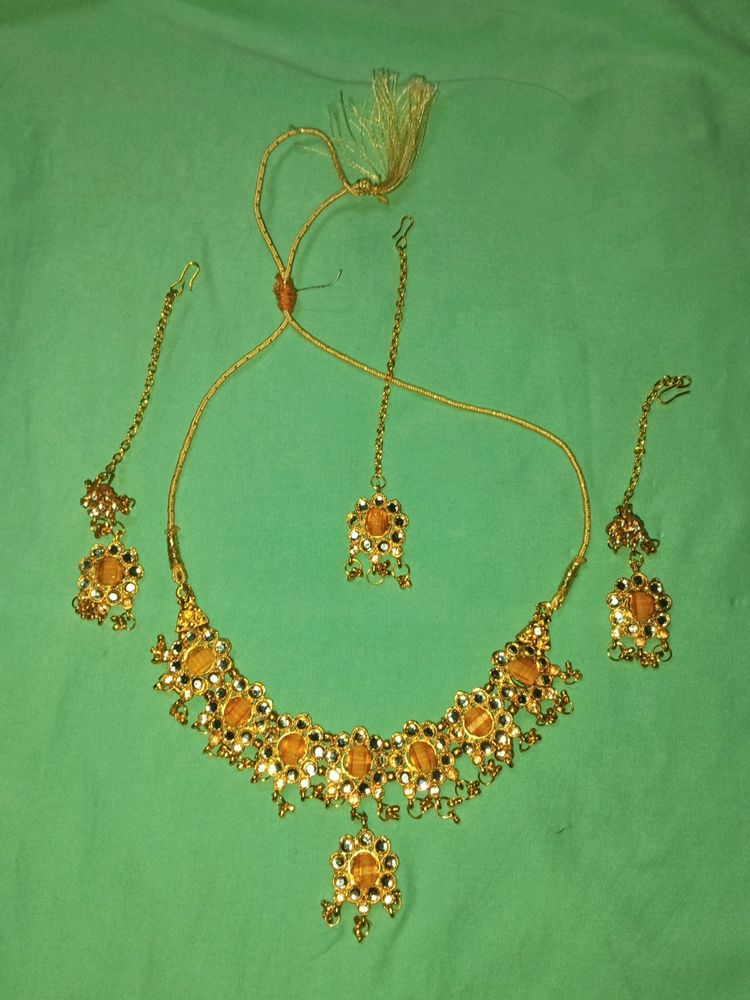 Jwellery Set Artificial