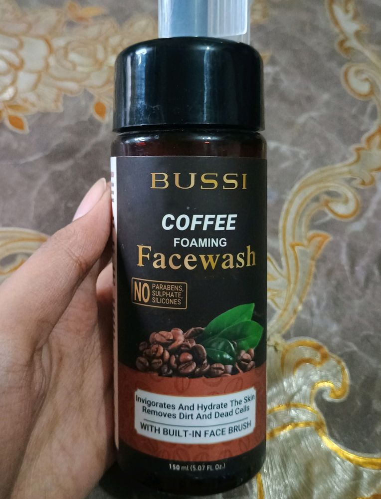 Bussi Coffee Brightening Foaming With Silicon Face