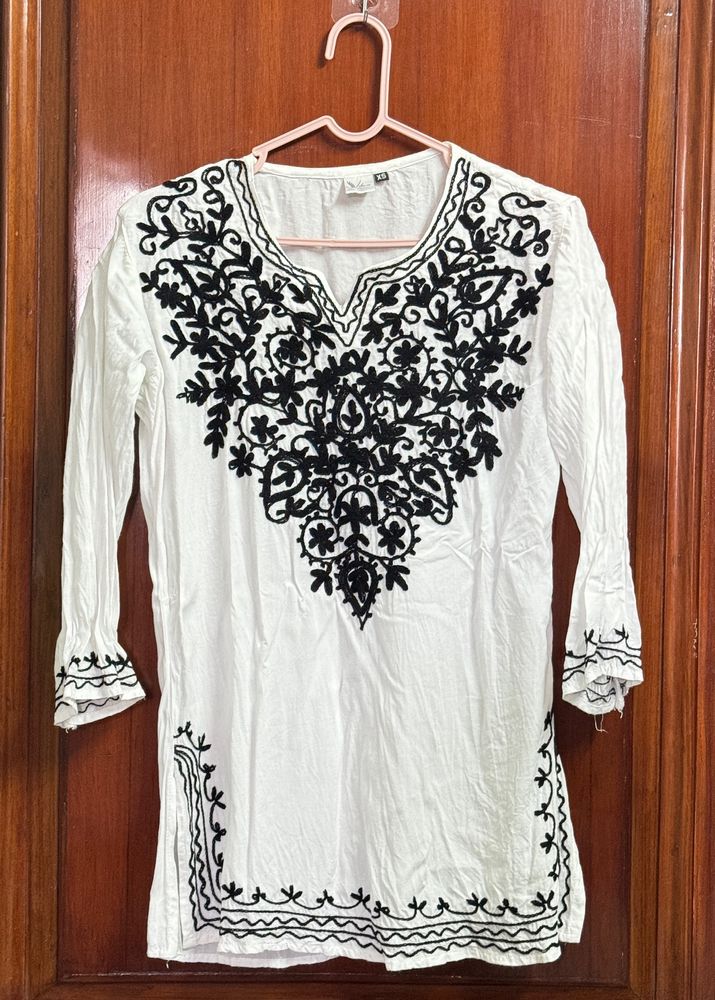 Cotton Chikankari Kurta