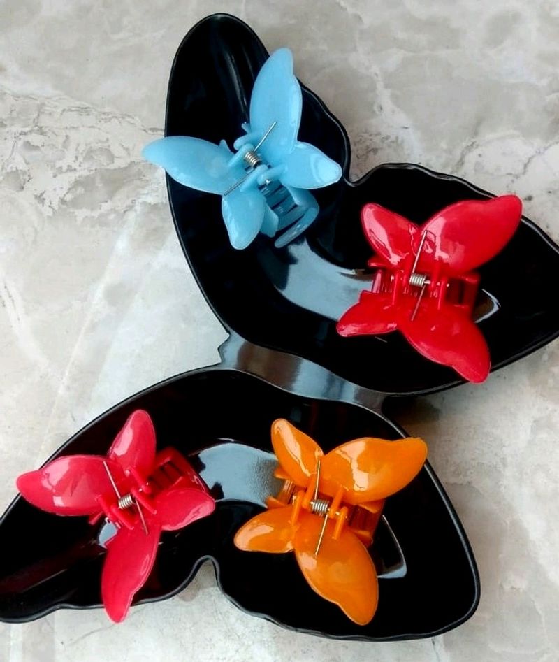 🆕 Set Of 4 Korean Butterfly Claw Clips