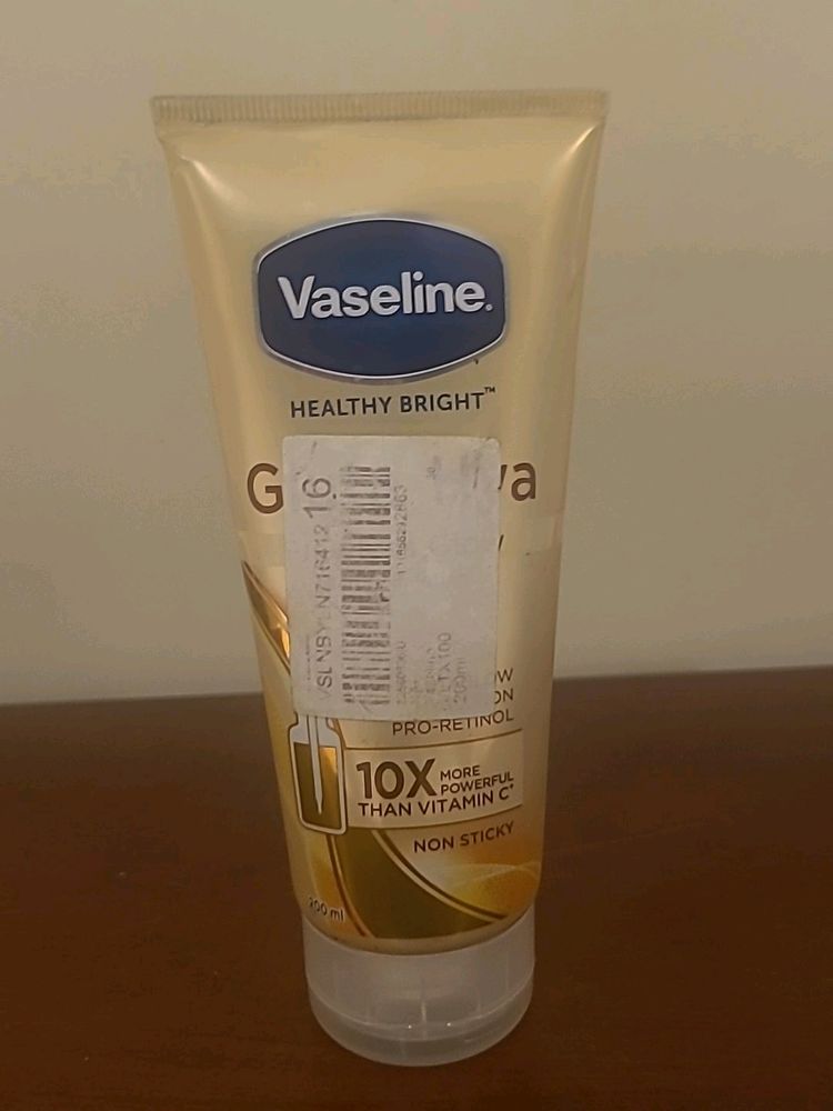 Vaseline gluta Hya Lotion