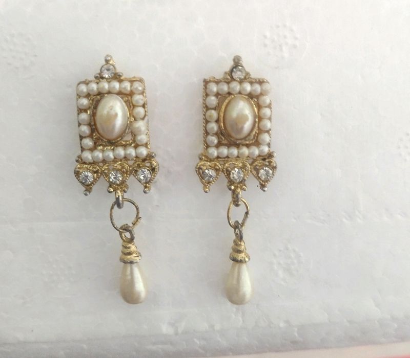 Beautiful White Pearl Earrings