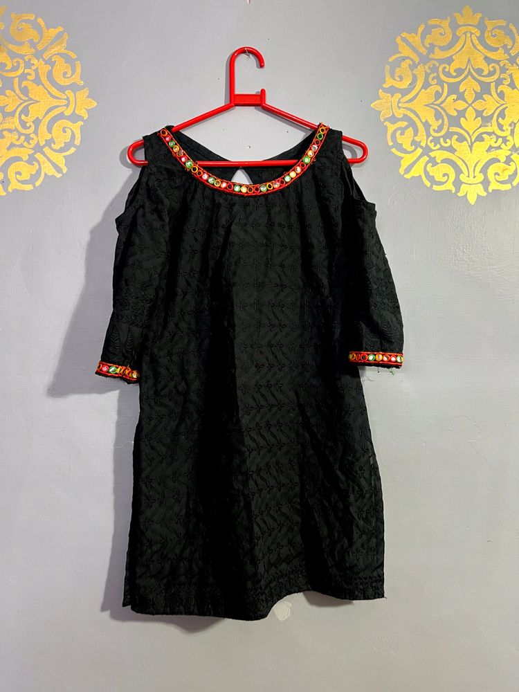 Black Cotton Suit With Chickenkari Thread Work