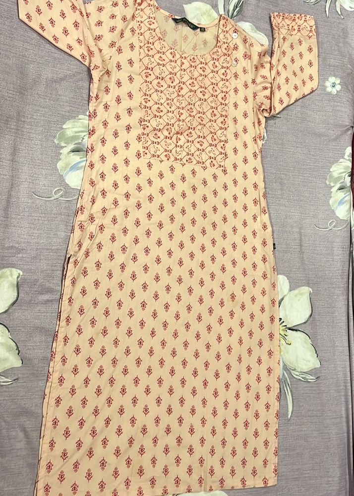 Avaasa Kurti