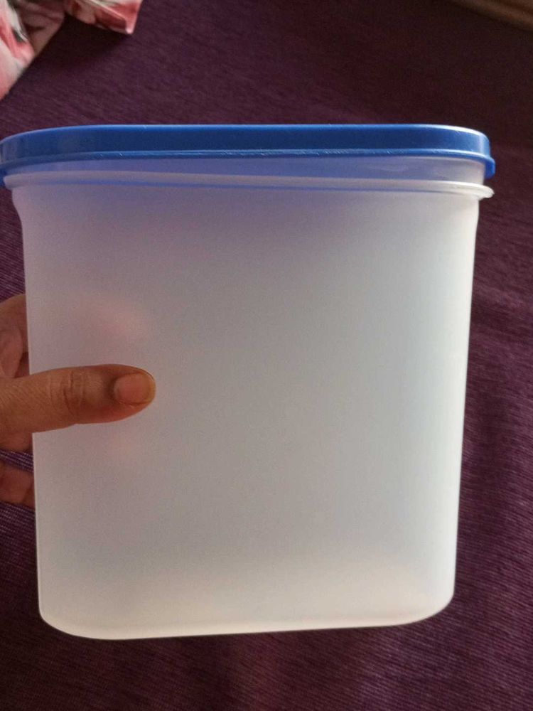 1800 Ml Airtight Container