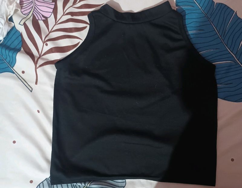 Black Crop Top With Round Neck