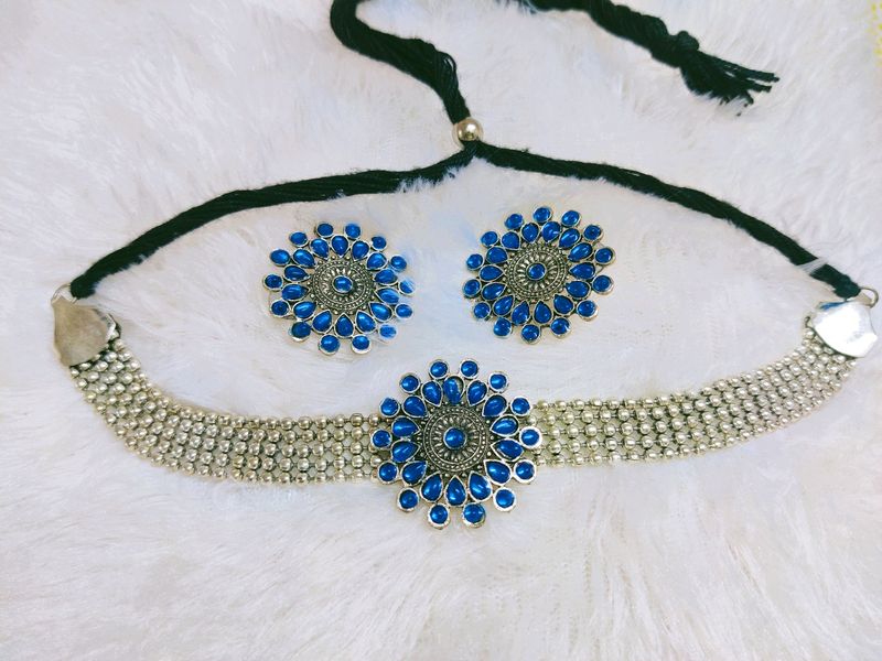 Blue Choker Set