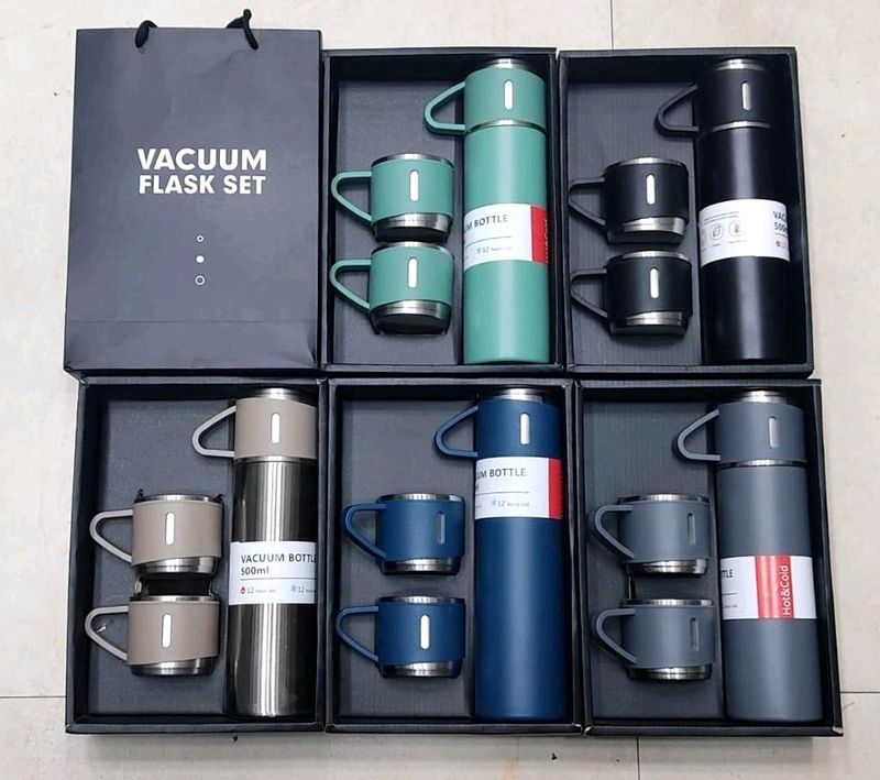 Flask Set with  Steel Cups Combo 500ml - Keeps HO