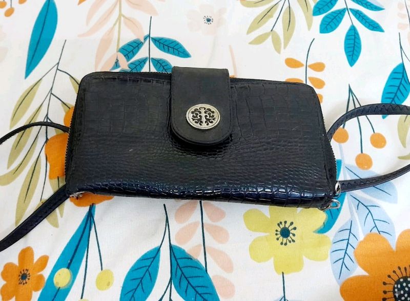 Limited Time Deal Black Clutch