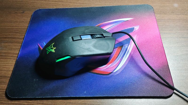 Mouse With Gaming Pad