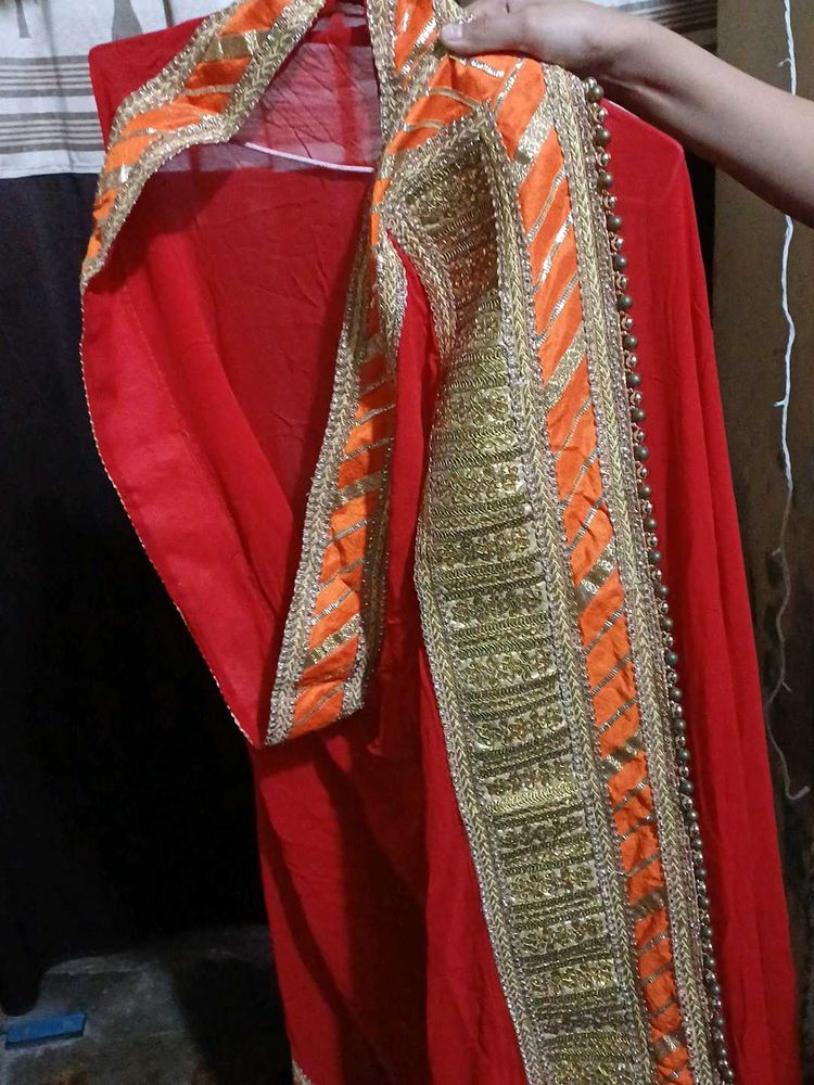 Heavy Border Dupatta