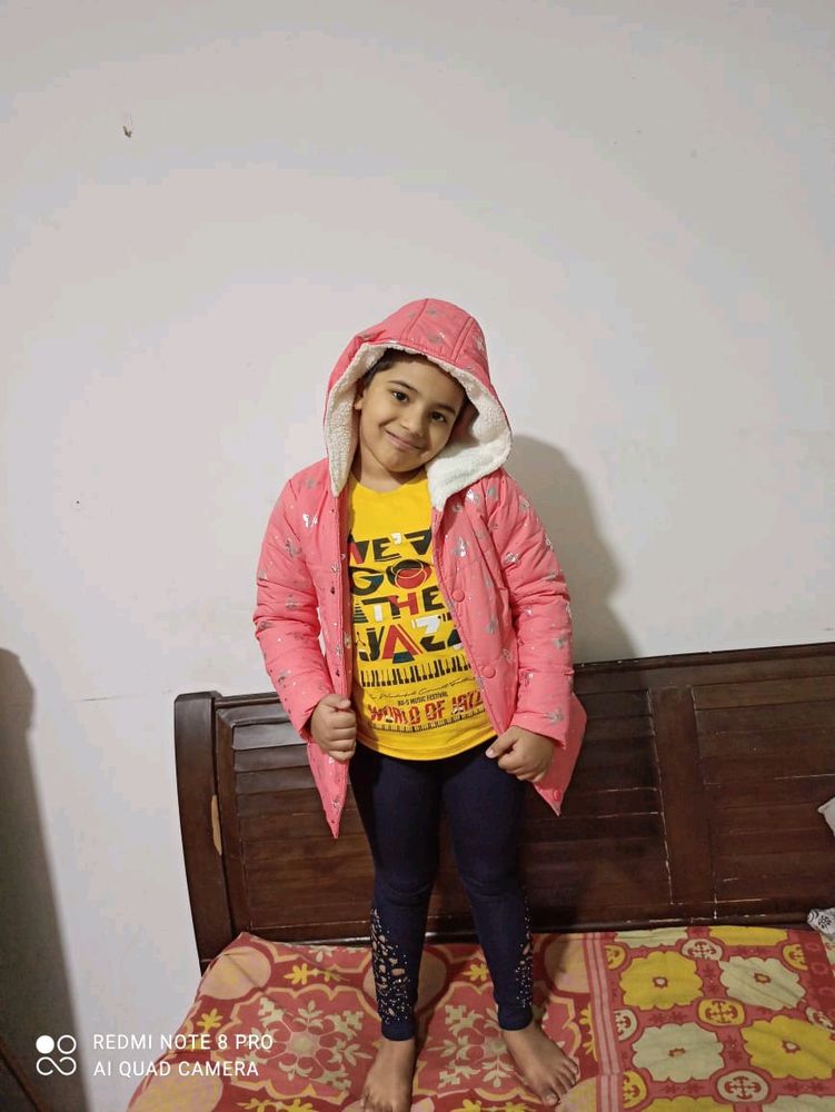 Branded Jacket For 6 To 8 Years Old Girl Kid.