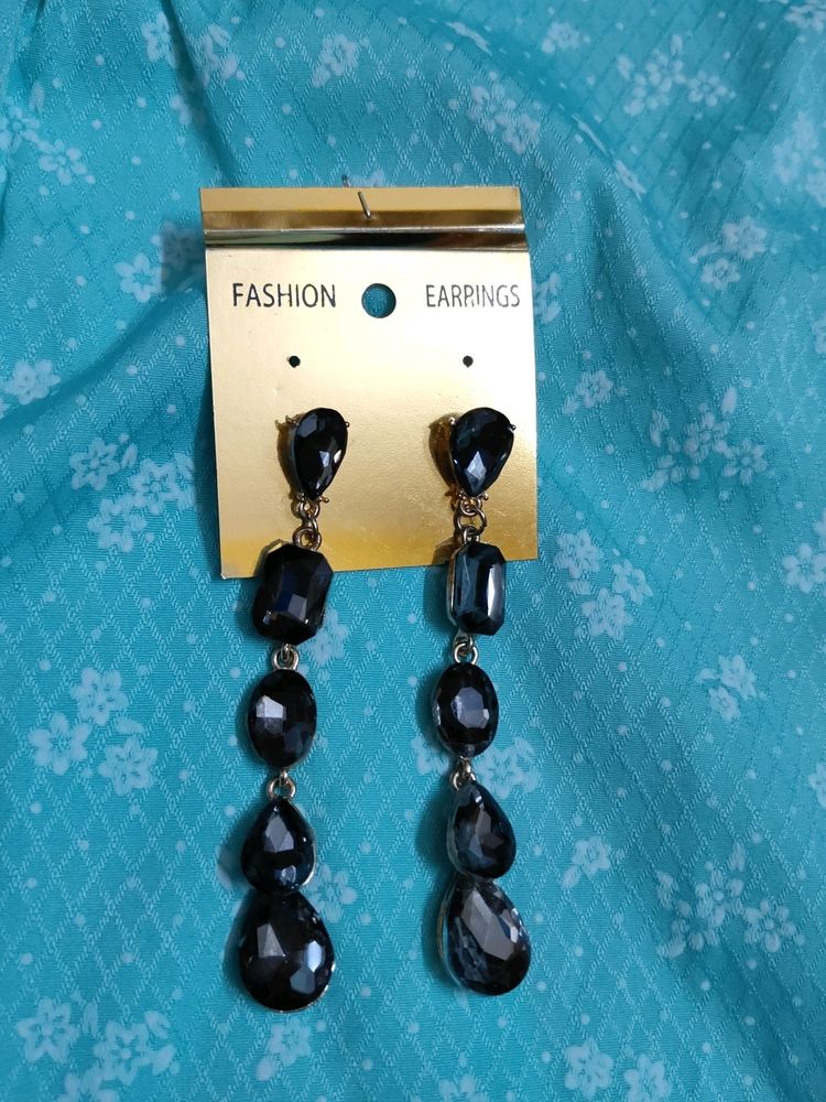 Gorgeous Greyish Black Coloured Earrings For Women