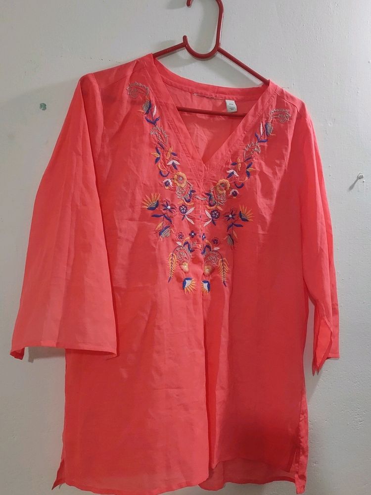 Embroidered Summer/Spring Top