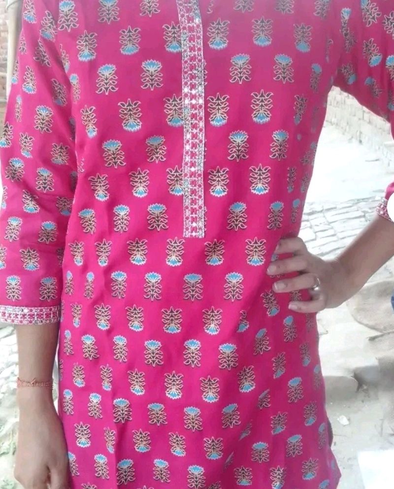 Short Kurti